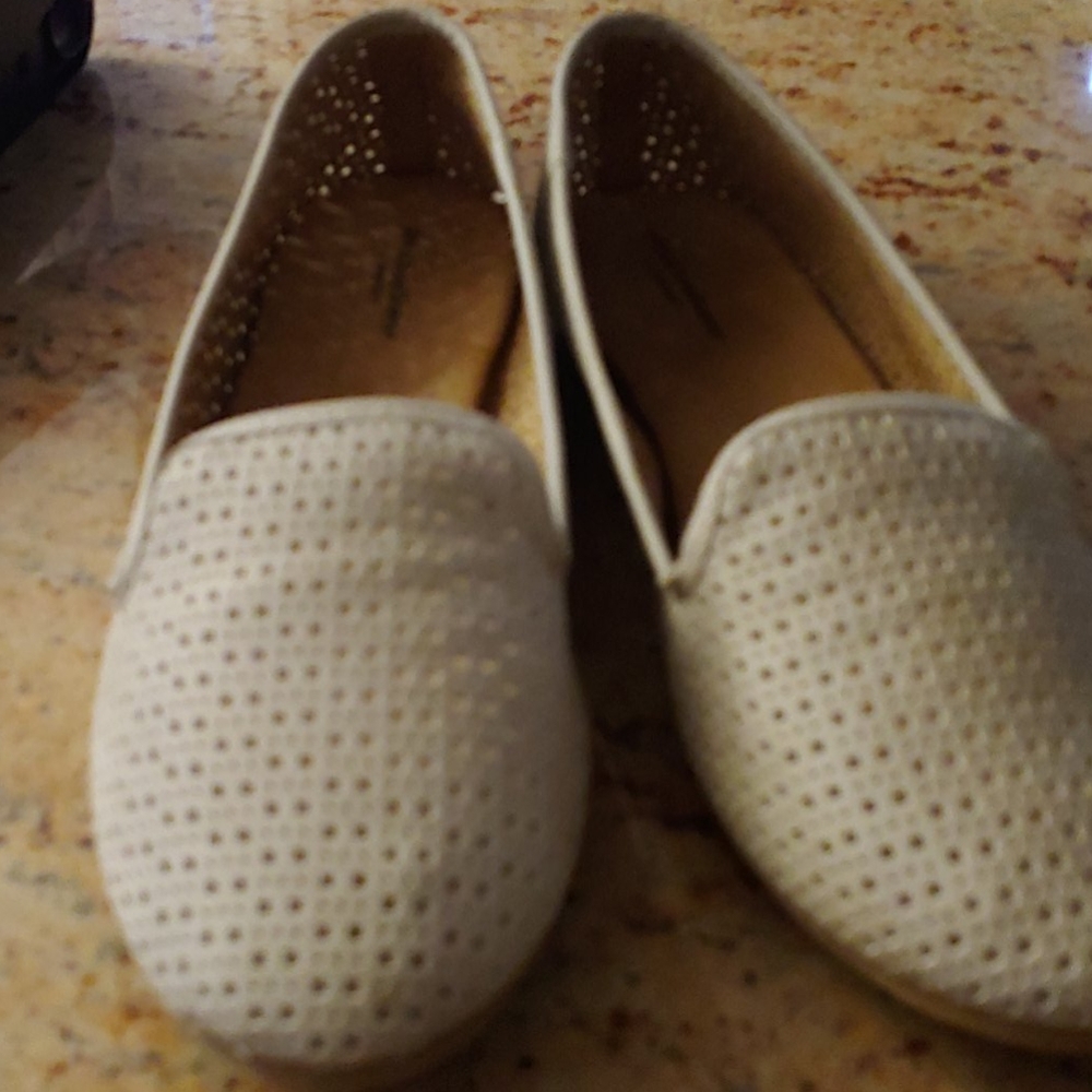 Perforated Smoking Flats Woman's Evie